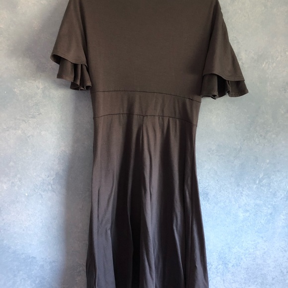 ❤️ 5/$25 Soprano Cold Shoulder Cotton Tee Dress - Picture 3 of 6